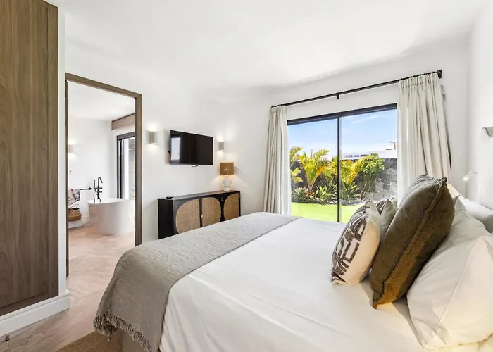 Macaronesian * 普拉亚布兰卡