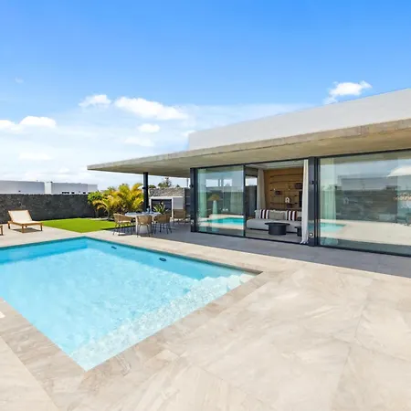 Macaronesian דירה *